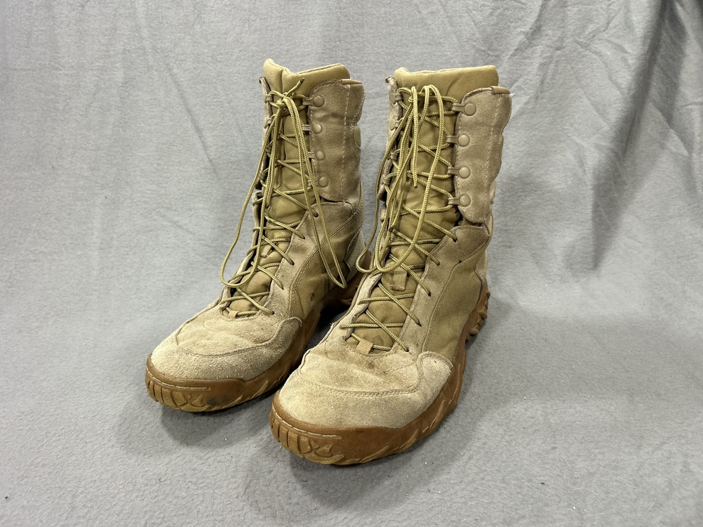Oakley Boots Mens Size 11 Brown Coyote Suede Combat Military Tactical
